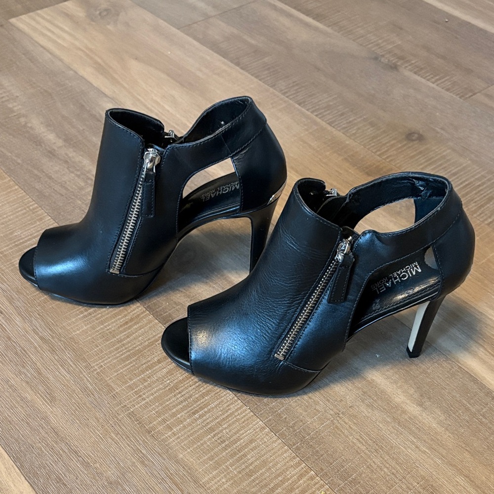 Michael Kors Black Leather Peep-Toe Zip High Heels